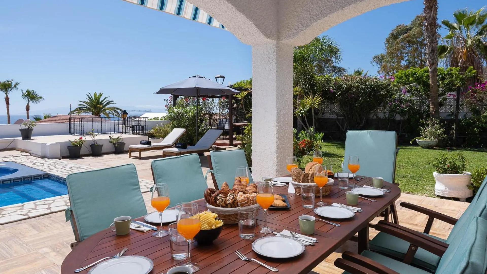 Karat Villa La Armonia Costa Adeje  Spain